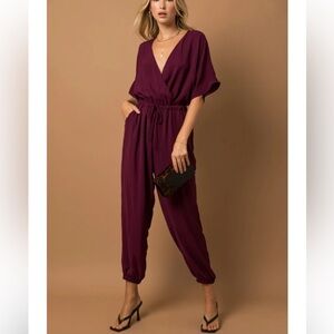 Brand New GILLI Dolman Sleeve Jumpsuit Cinched Waist Legs V-Neck Burgundy Fall
